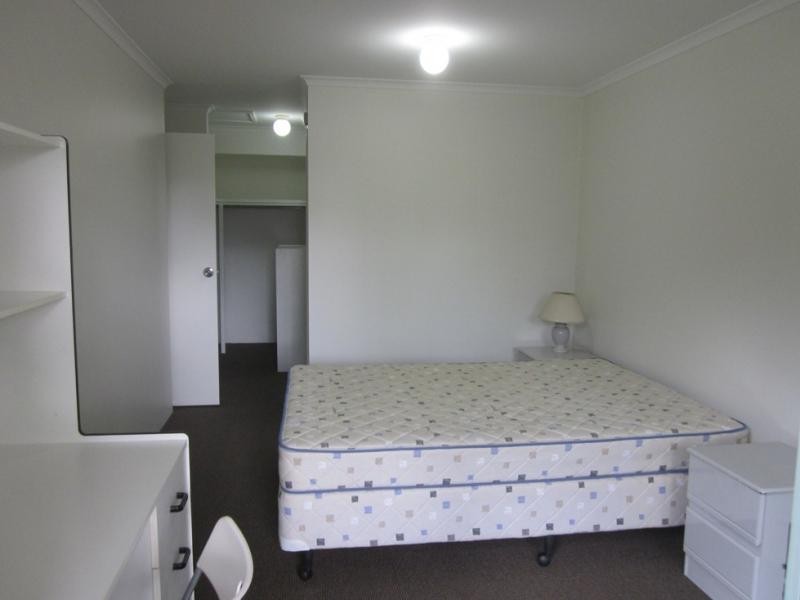 42/1 University Dr, Robina QLD 4226