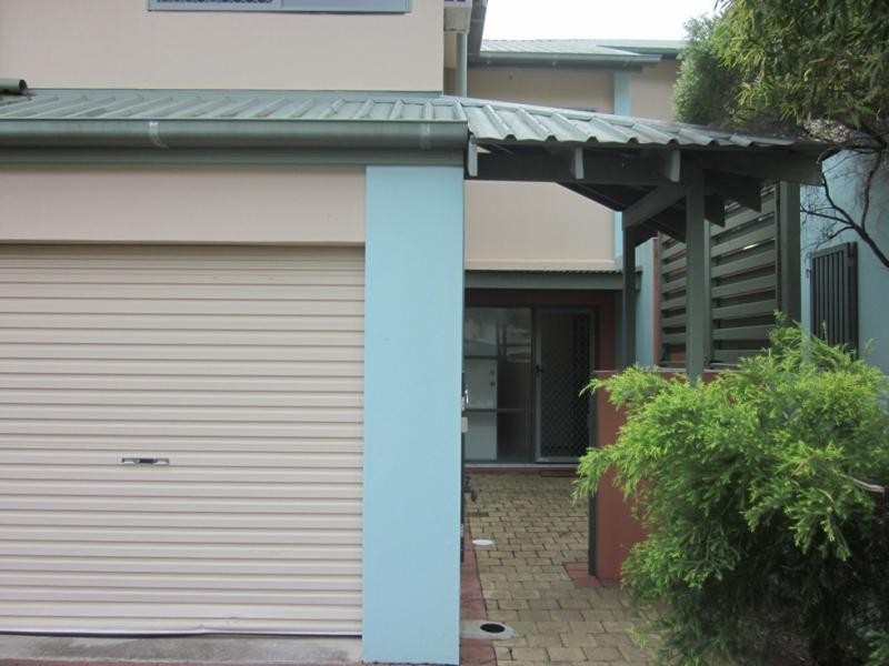 42/1 University Dr, Robina QLD 4226