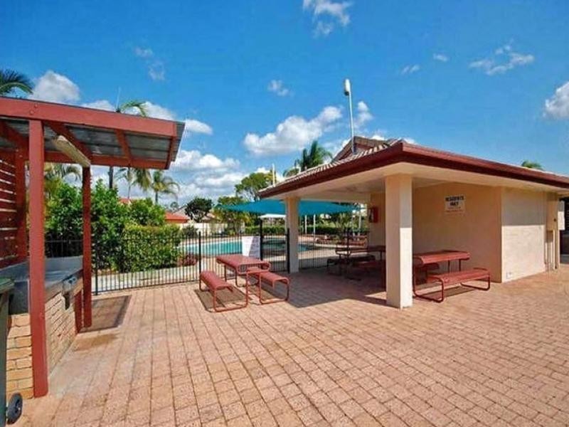 39/128 Benowa Rd, Southport QLD 4215