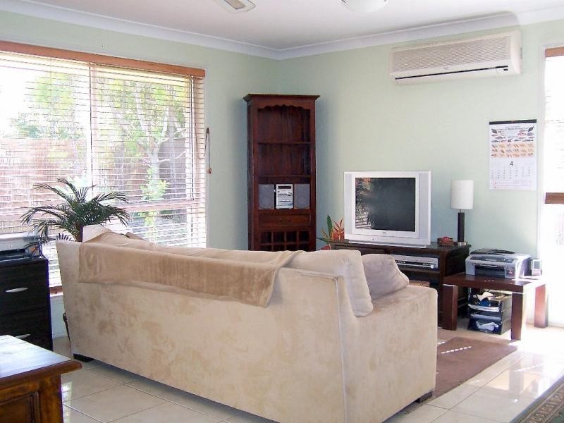 30 Parkside Circuit, Robina QLD 4226