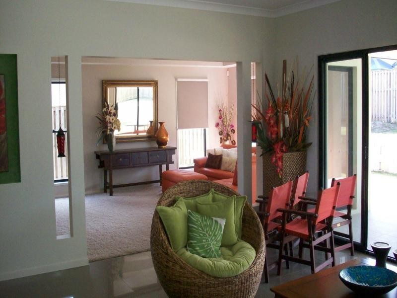 17 Rainlilly Cres, Upper Coomera QLD 4209