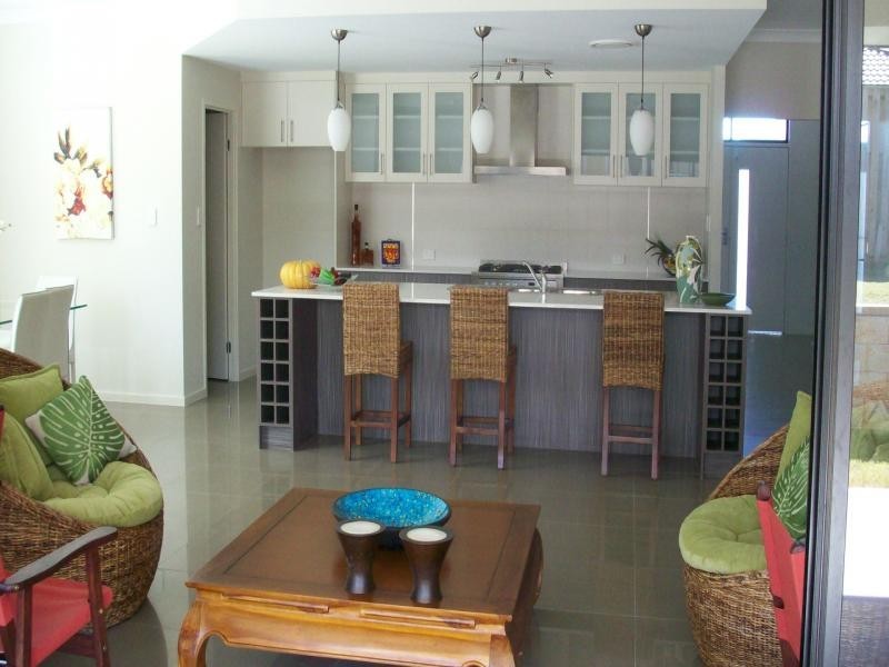 17 Rainlilly Cres, Upper Coomera QLD 4209