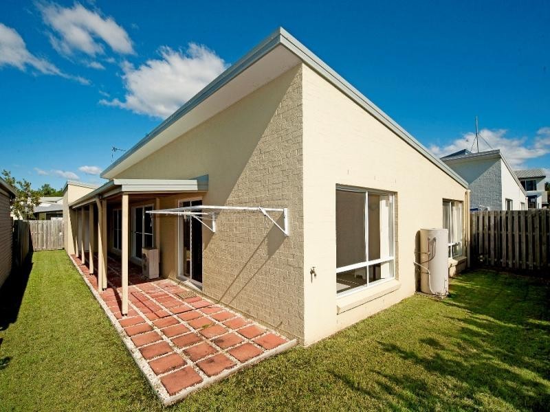 Pacific Pines QLD 4211