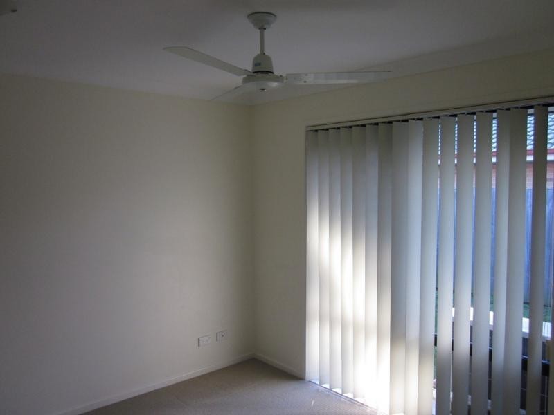 6 Diamondy Close, Forest Lake QLD 4078