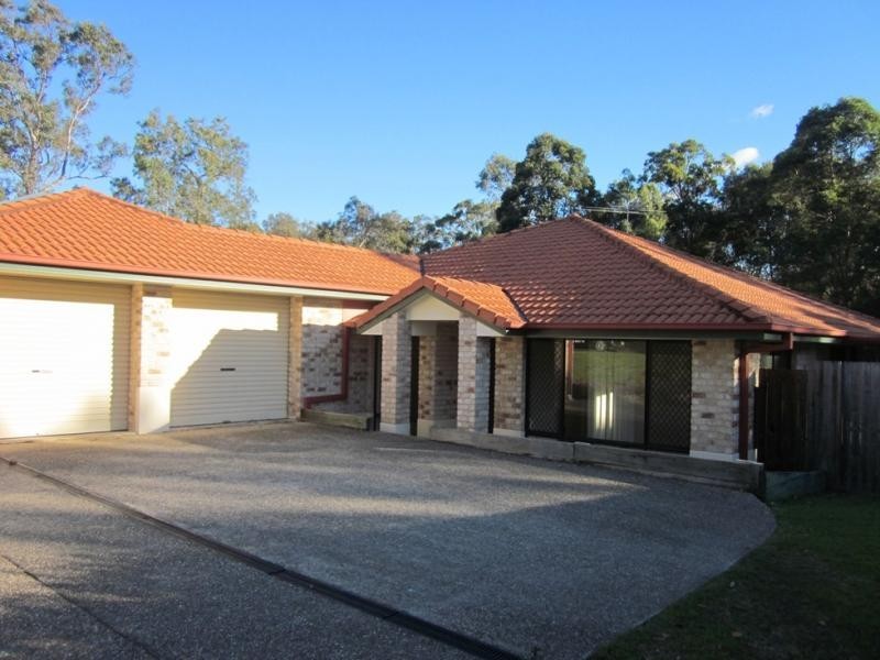 6 Diamondy Close, Forest Lake QLD 4078