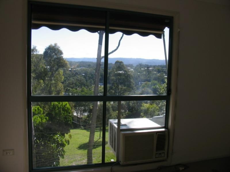 6 Crestridge Cres, Oxenford QLD 4210