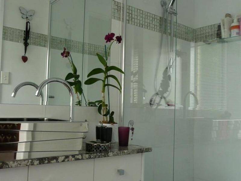 40 Drury Ave, Southport QLD 4215