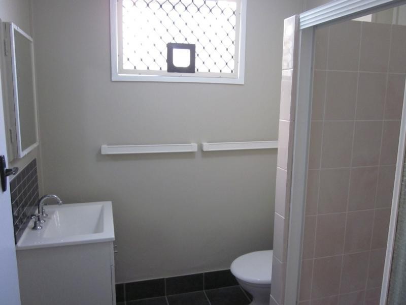 3/144 Frank St, Labrador QLD 4215