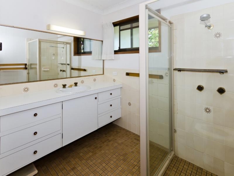Ashmore QLD 4214