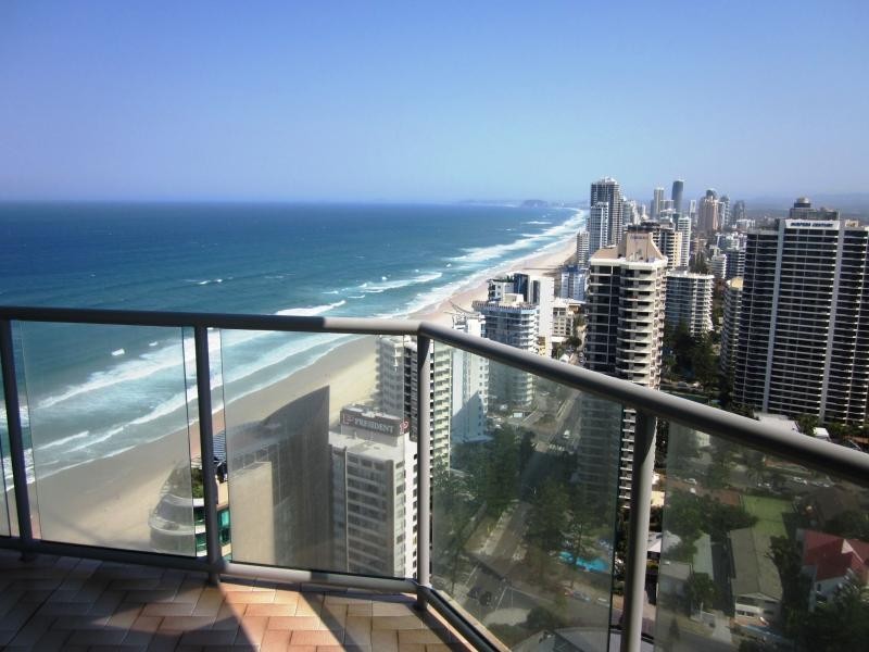 31F/5 Clifford Street, Surfers Paradise QLD 4217