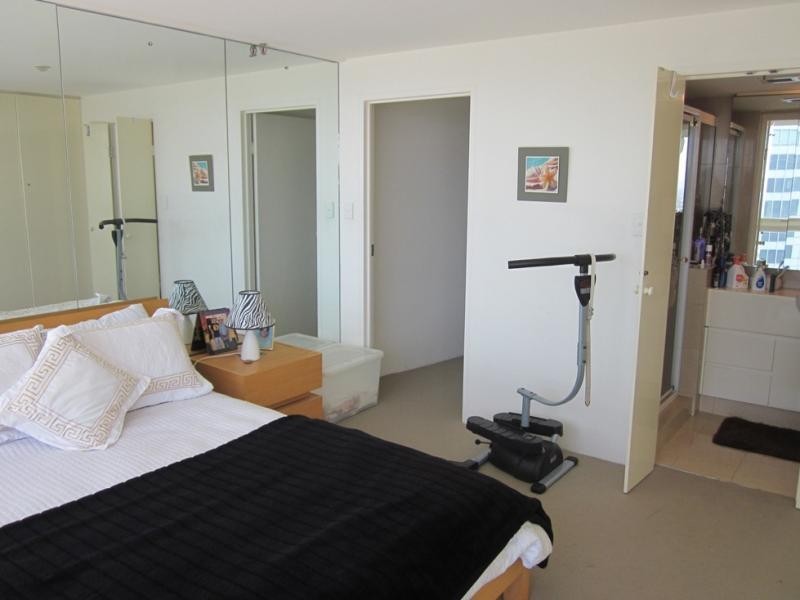 31F/5 Clifford Street, Surfers Paradise QLD 4217