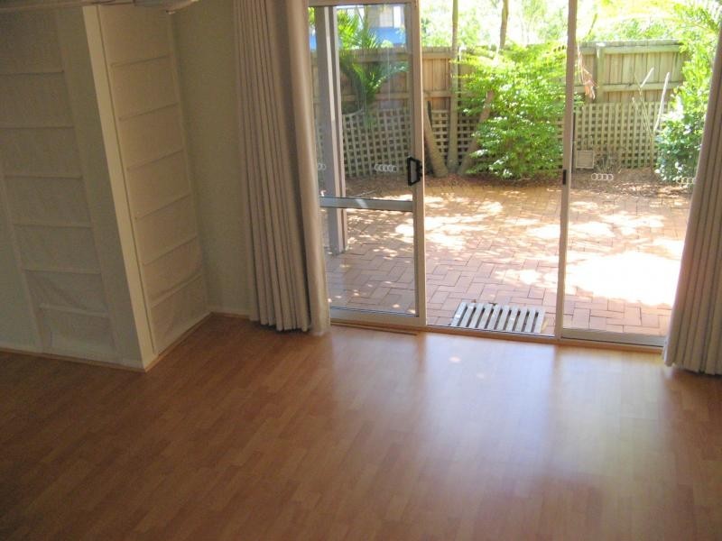 5/164 Alexander Drive, Highland Park QLD 4211