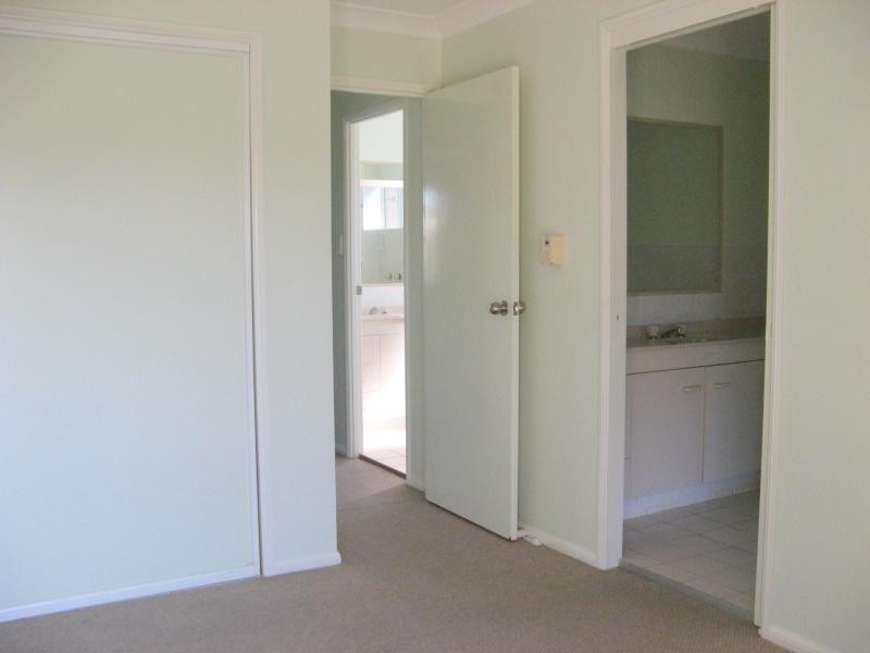 5/164 Alexander Drive, Highland Park QLD 4211