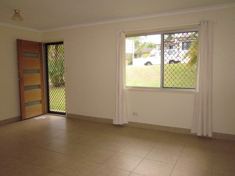 122 Benowa Rd, Southport QLD 4215