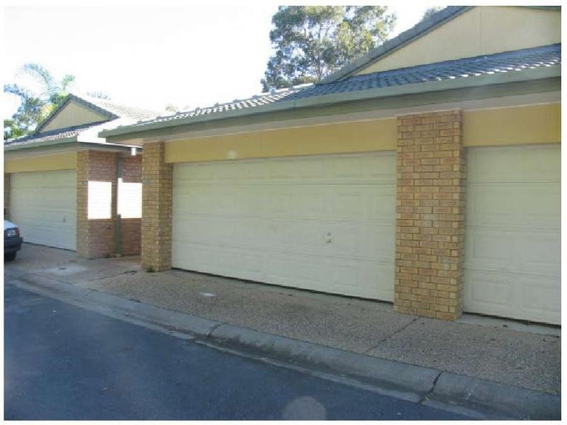 6 Crestridge Cres, Oxenford QLD 4210