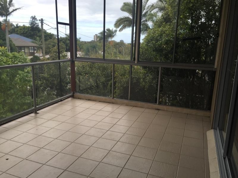 12 Locke Street, Southport QLD 4215