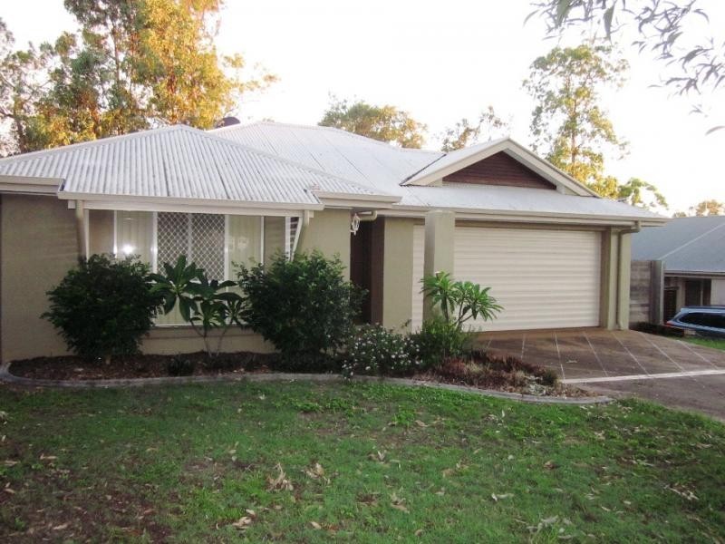 86 Brookside Cres, Seventeen Mile Rocks QLD 4073
