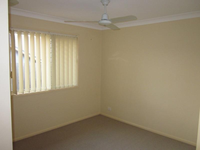 86 Brookside Cres, Seventeen Mile Rocks QLD 4073