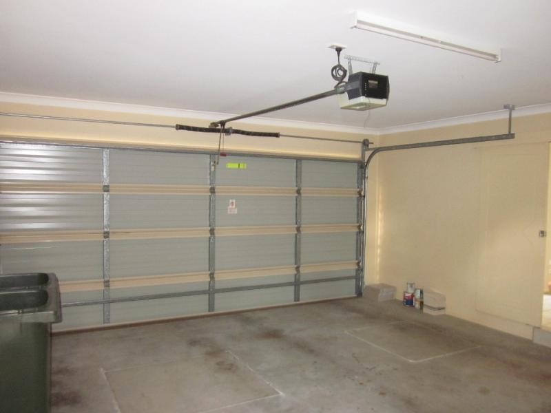 86 Brookside Cres, Seventeen Mile Rocks QLD 4073