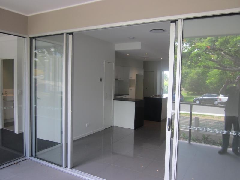 9/15 Kennington Rd, Camp Hill QLD 4152