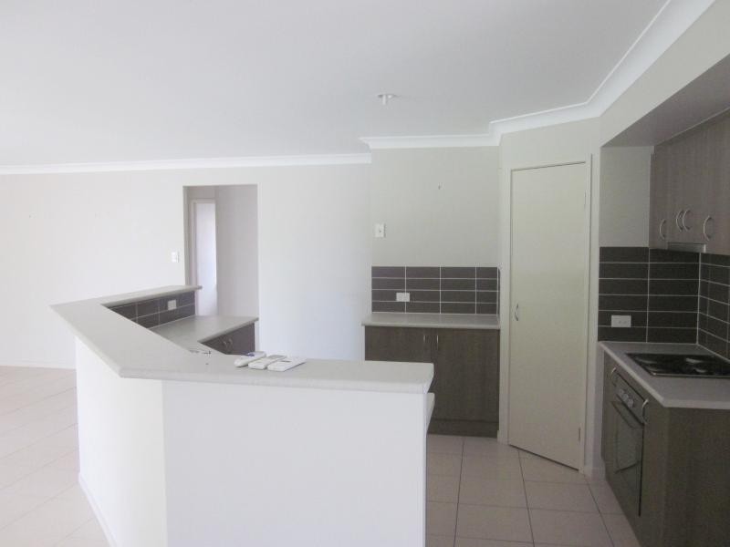 41 BUCHANAN CIRCUIT, Pacific Pines QLD 4211