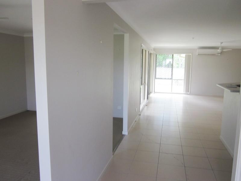 41 BUCHANAN CIRCUIT, Pacific Pines QLD 4211