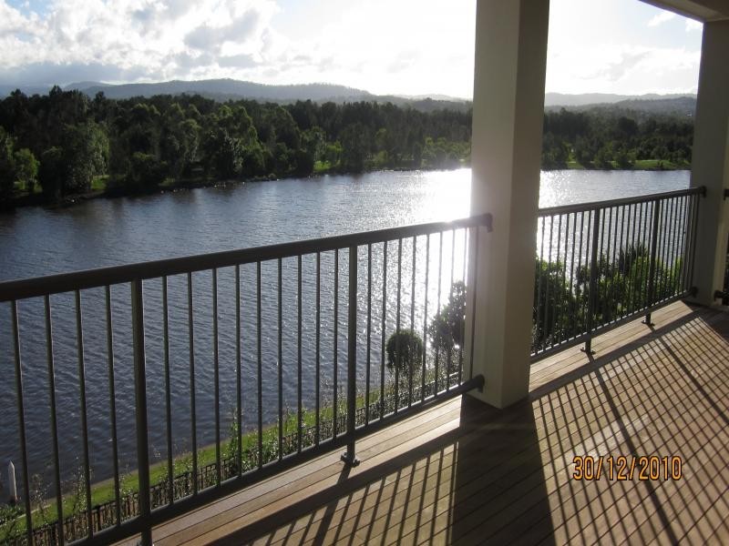 Emerald Island Drive, Carrara QLD 4211