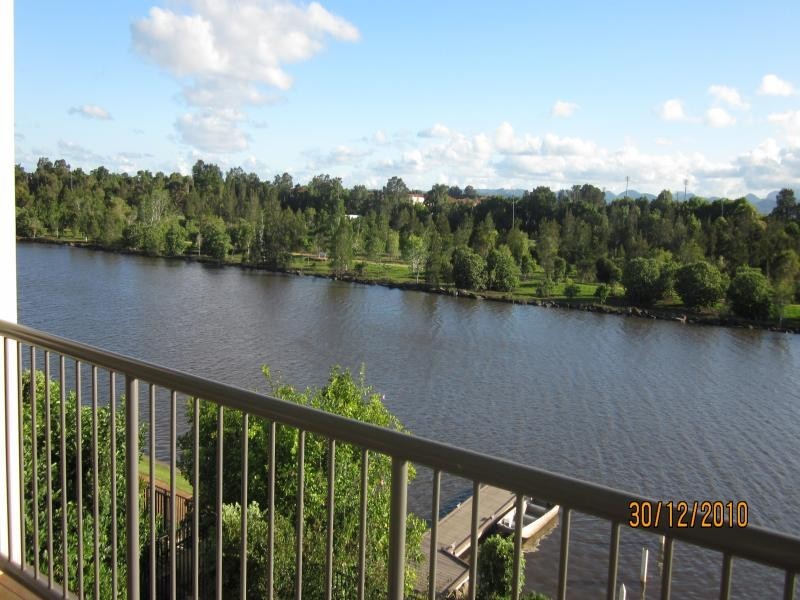 Emerald Island Drive, Carrara QLD 4211