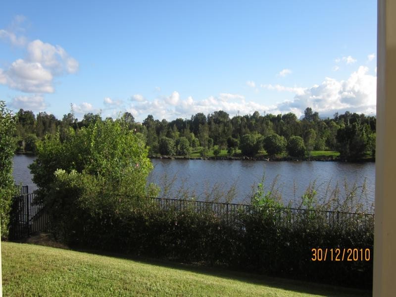 Emerald Island Drive, Carrara QLD 4211