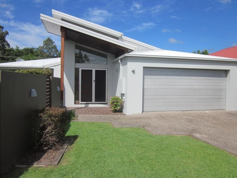 7 Ontario Court, Oxenford QLD 4210