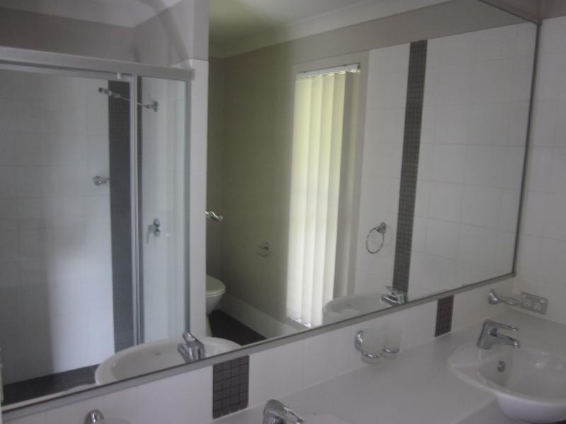 7 Ontario Court, Oxenford QLD 4210