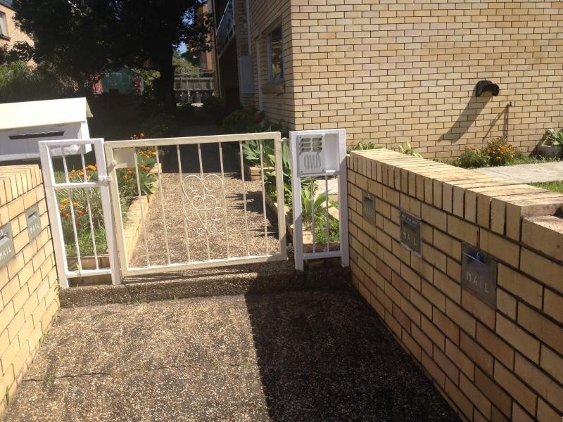 1/78 French St, Coorparoo QLD 4151