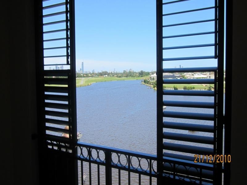 3253/3030 The Boulevard, Carrara QLD 4211