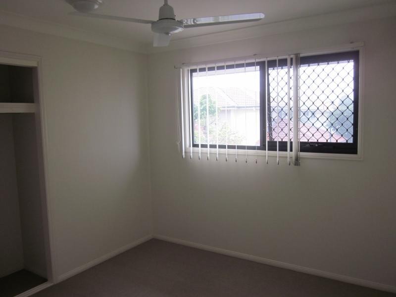 33/300 Cliveden Ave, Oxley QLD 4075