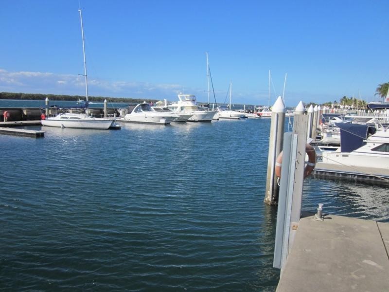 3 Marina Cres, Runaway Bay QLD 4216