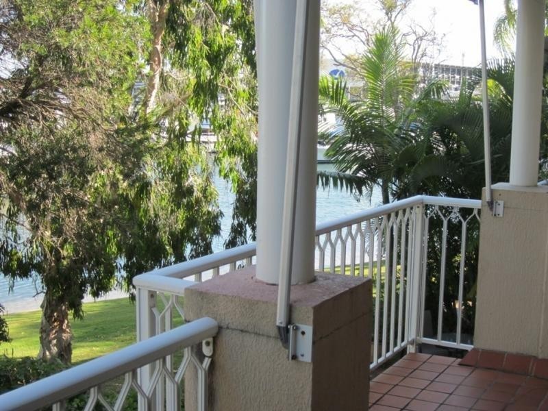 3 Marina Cres, Runaway Bay QLD 4216
