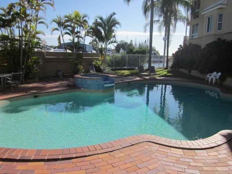3 Marina Cres, Runaway Bay QLD 4216