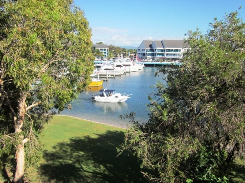 3 Marina Cres, Runaway Bay QLD 4216