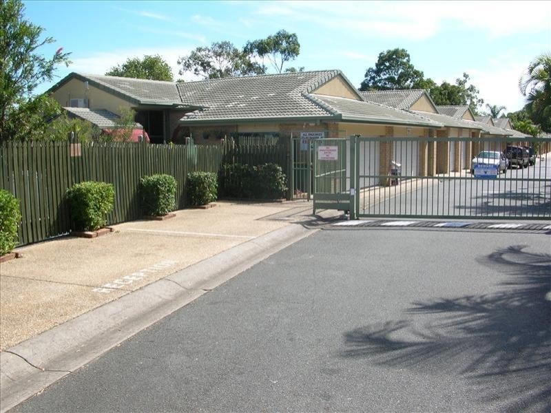 1048/6 Crestridge Cres, Oxenford QLD 4210