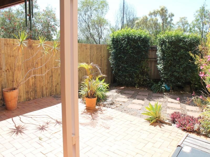 2/164 Alexander Drive, Highland Park QLD 4211