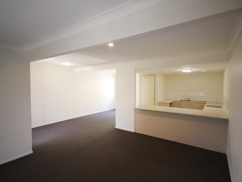 1048/6 Crestridge Cres, Oxenford QLD 4210