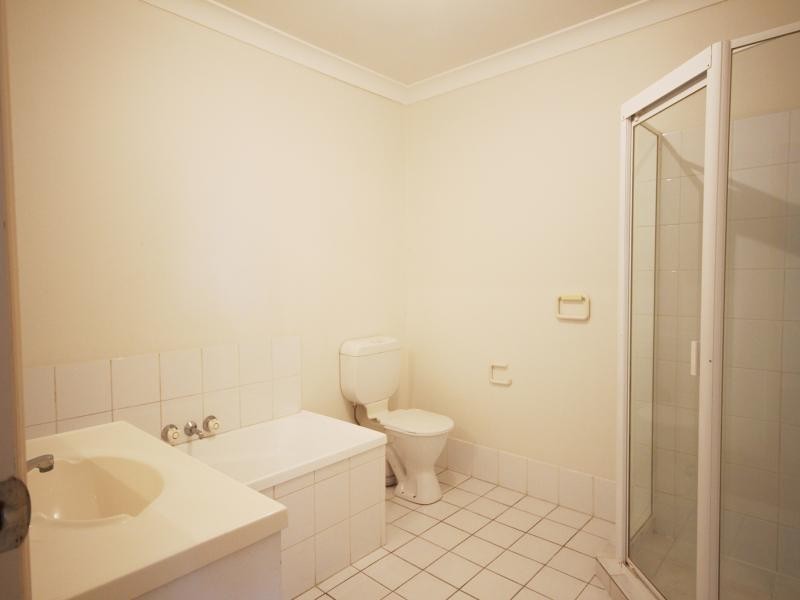 1048/6 Crestridge Cres, Oxenford QLD 4210