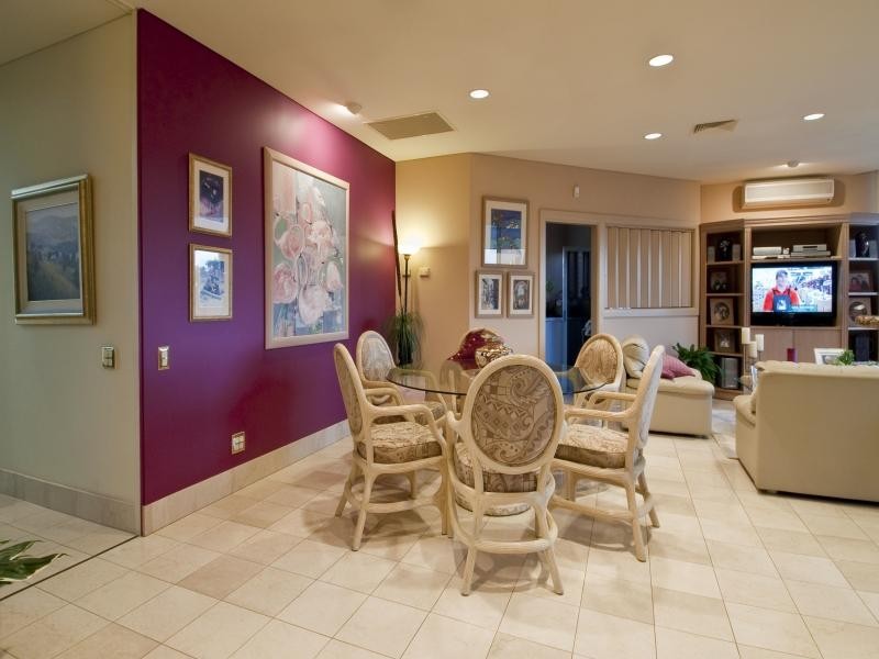 Cotlew St, Ashmore QLD 4214