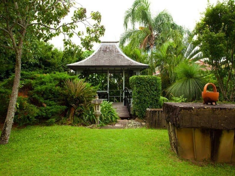 Cotlew St, Ashmore QLD 4214