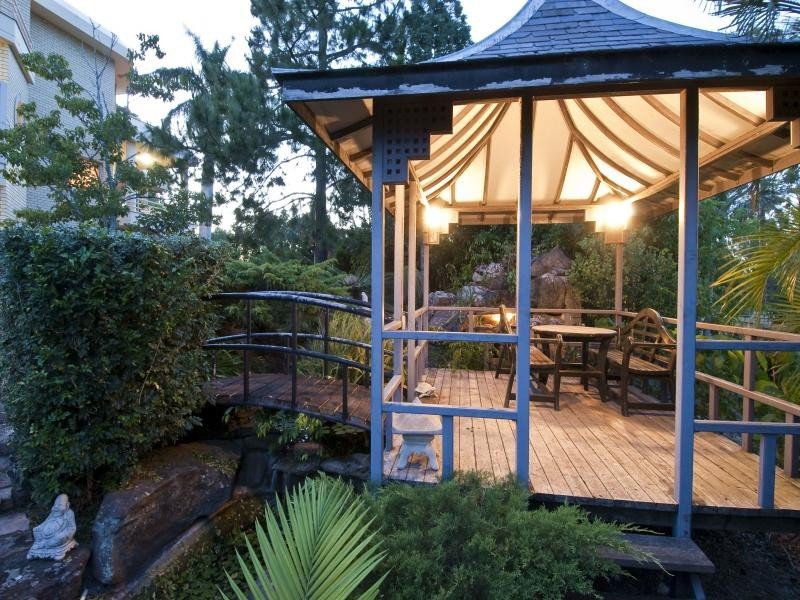 Cotlew St, Ashmore QLD 4214