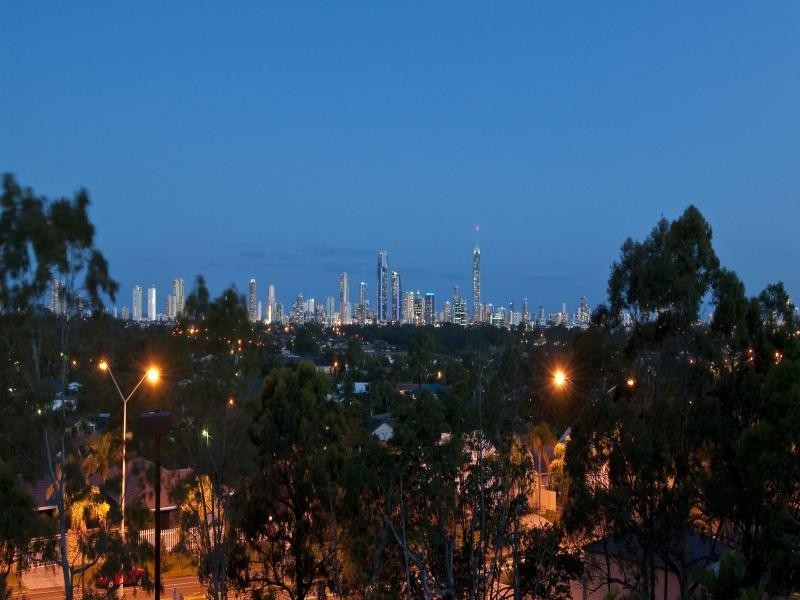 Cotlew St, Ashmore QLD 4214