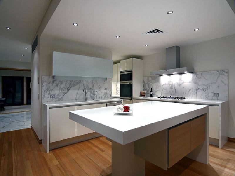 56 Woodroffe Ave, Main Beach QLD 4217