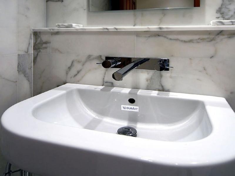 56 Woodroffe Ave, Main Beach QLD 4217