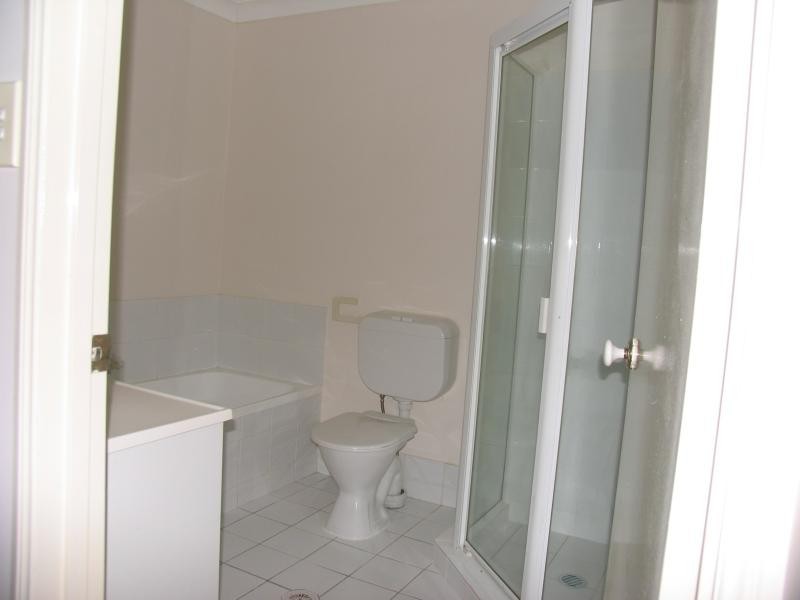 6 Crestridge Cres, Oxenford QLD 4210