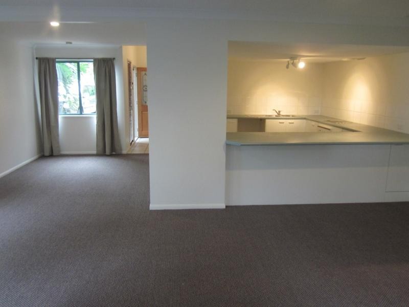 2012/6 Crestridge Cres, Oxenford QLD 4210